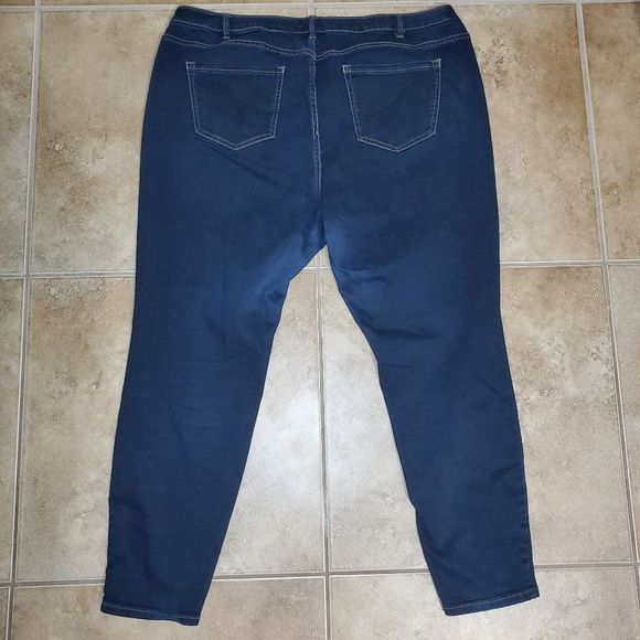 Lane Bryant Skinny Jeans - Picture 3 of 6